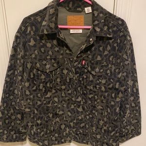 Green cheetah Levi’s jacket